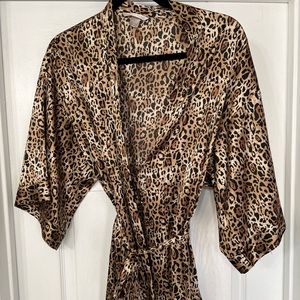 Victorias Secret Leopard Print Robe